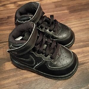 Nike Kids Black High-Top Sneakers